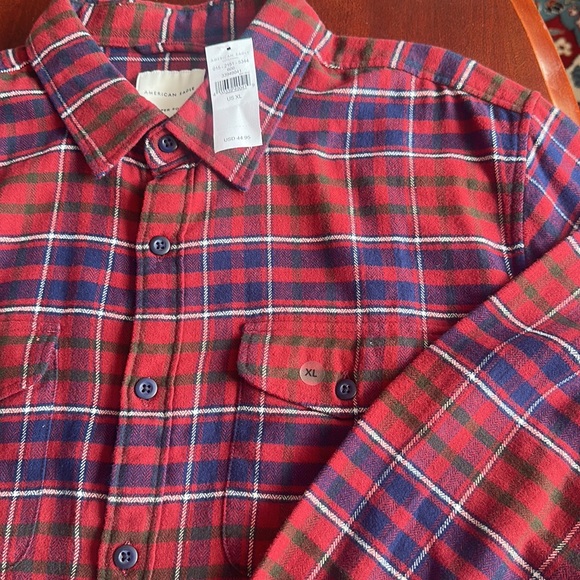 American Eagle Super Soft Plaid Button Down Shirt - Picture 2 of 3